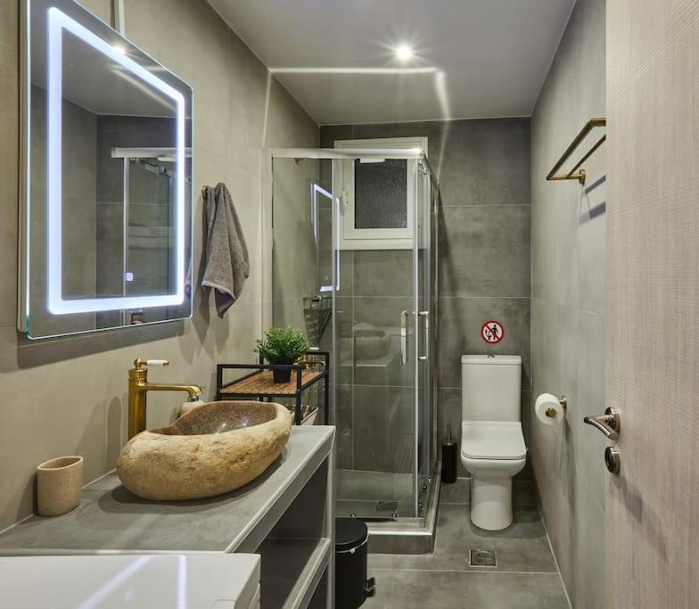 Appartamento The Sunny House Atene Esterno foto