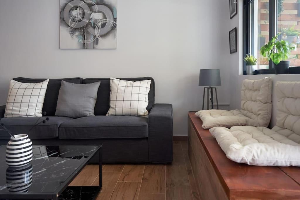 Appartamento The Sunny House Atene Esterno foto